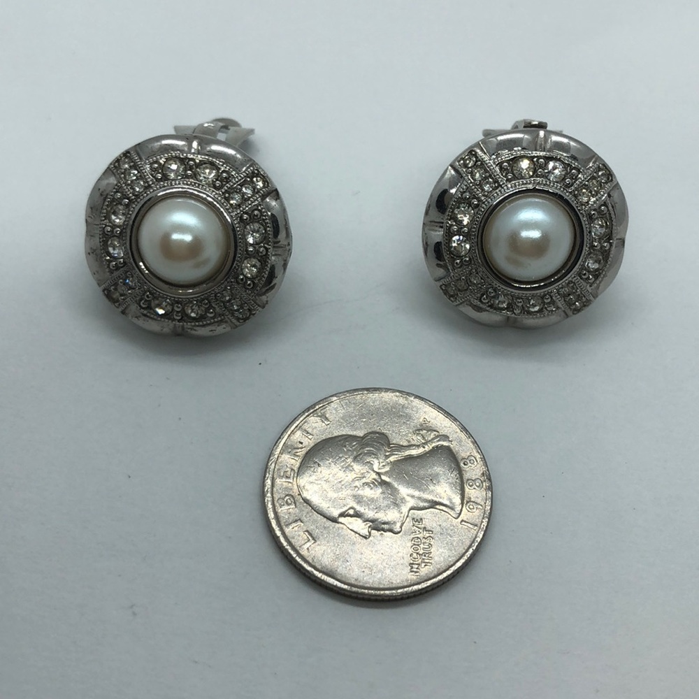 Erwin Pearl Clip On. Signed - image 4